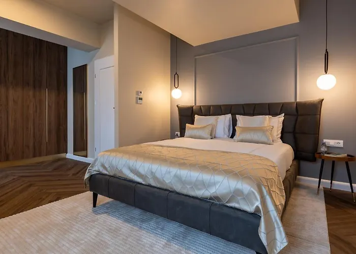 Floreasca 77 4 Апартаменти Бухарест