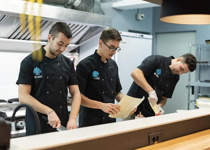 公寓 Floreasca 77 4 4*